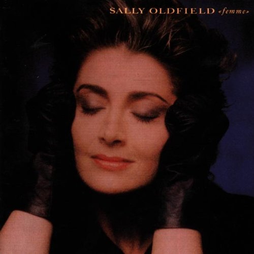 Sally Oldfield - Femme