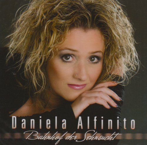 Daniela Alfinito - Bahnhof der Sehnsucht